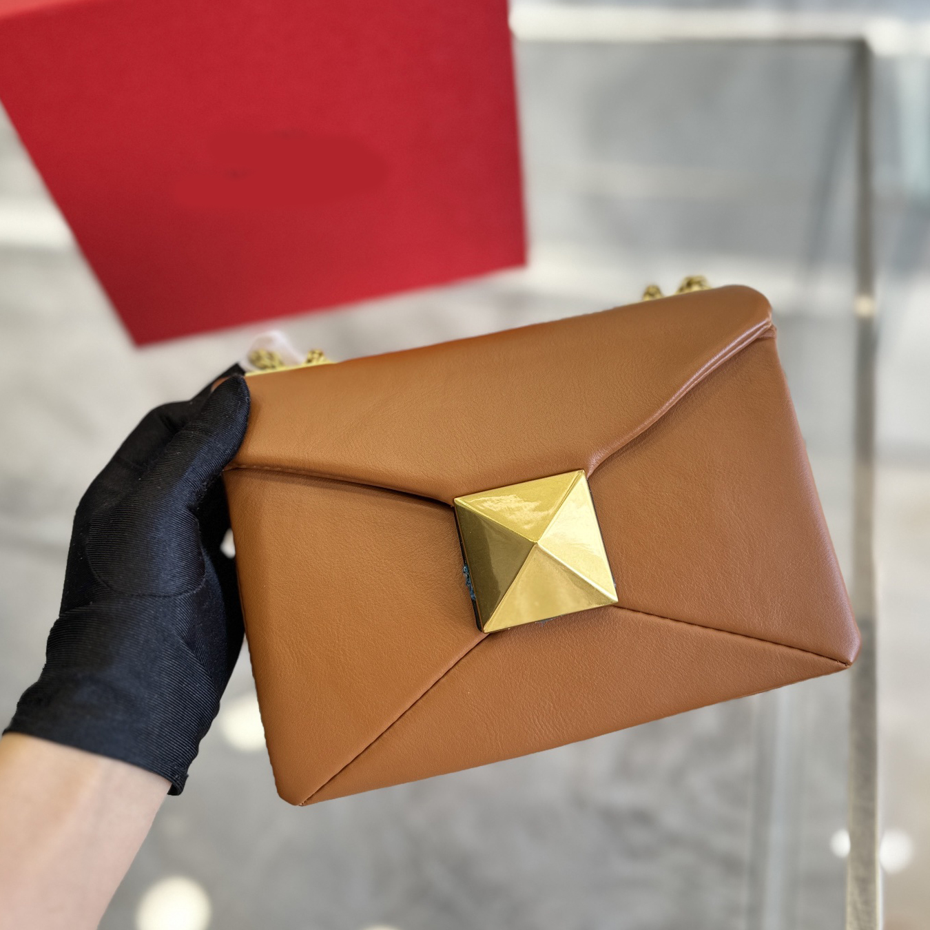 

Lady Flap bag Clutch Leather Bags 2023 top Designer Fashion Shoulder Handbags high Quality Women Phone chains Bag Wallet Cross body totes Metallic wallets, Picture color with logo 24 cm