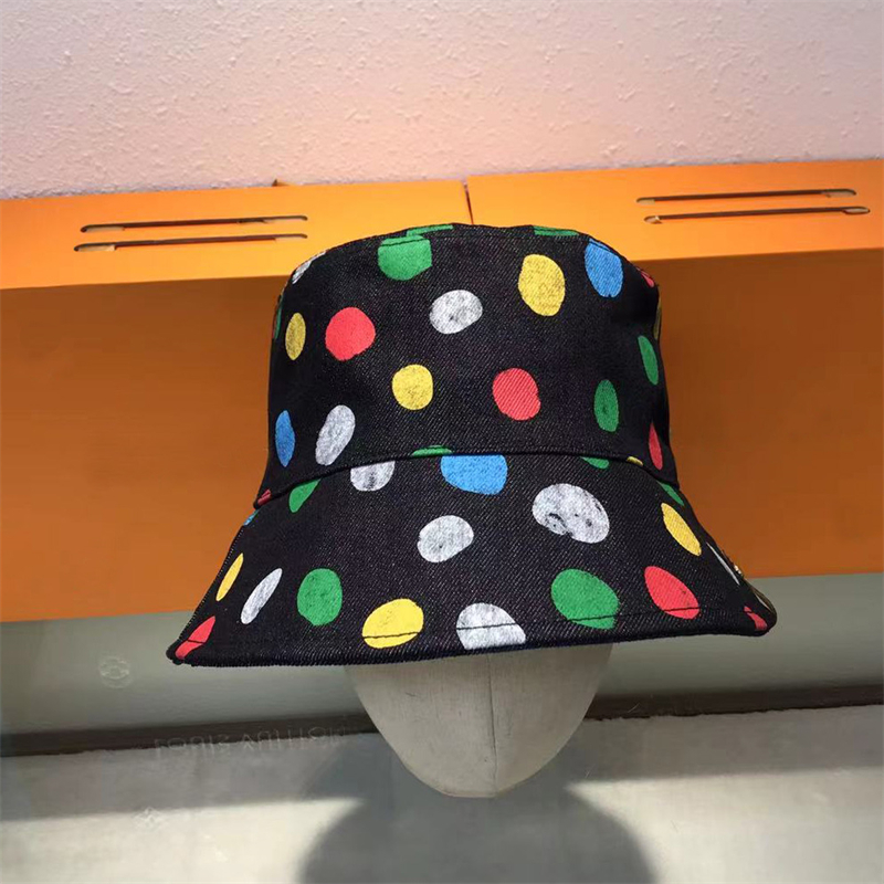 

Designer Fashion Bucket Hat Flat Sun Hat For Men Woman Two Sided Cap Baseball Caps Summer High Quality Golf Lovers Fisherman Hats