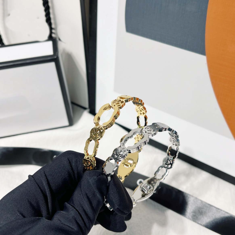 

New Gold Silver Designer Bangle Bracelets Luxury Rose Women Men Bangle Luxury Designer Jewelry Electrolytic Gold Stainless steel Lovers Gift Bangles Mens Bracelet