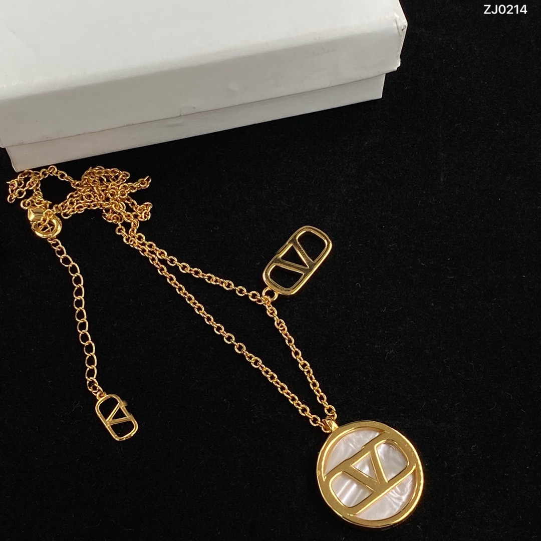 

New style necklace designer for women stud luxury gold heart shape pearl crystal gold double V letter jewelry necklace-3 GS1Y