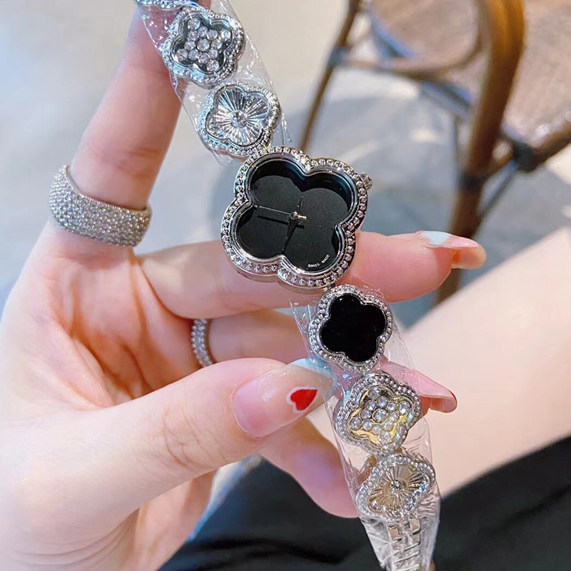 

WristWatches for 2023 New Womens Watches Three stitches Quartz Watch Top Luxury Brand Steel Belt lady accessories Four-leaf clover shape Fashion VAN