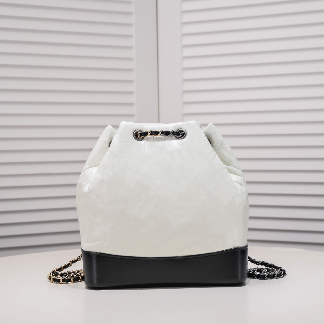 

Designers Women Drawstring Backpack Fashion Diamond suture Leather Handbag Woman Outdoor Travel Retro Chain Backpacks Storage Crossbody Bags, Size: 24x23x11.5 cm