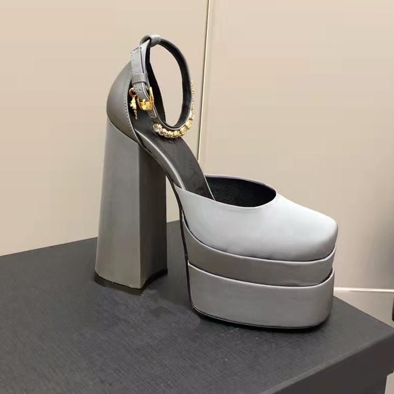 

Designers Dress shoes heels womens sandal Medusa Aevitas shoe Juno 2023 Crystal Embellished Ankle platform Pumps shoes back to the future Sandal Women Slides Summer, 5#lavender