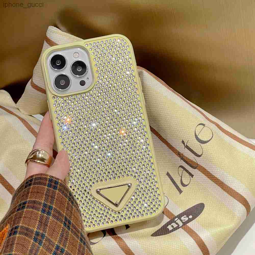 

Luxury Glitter Phone Cases For Iphone 14 Pro Max i 13 14 11 XS XSmax XR 8 7Plus Fashion Designer Bling Sparkling Rhinestone Candy TPU Diamond 3D Crystal Women Back Cover, Gift box