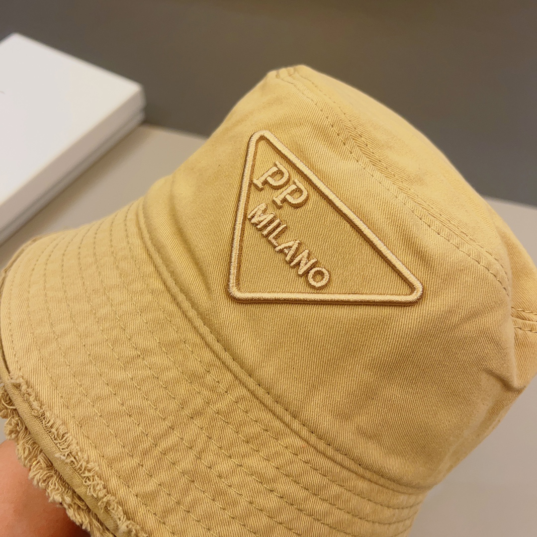 

hat designers hats luxury sunshade men and women Elegant charm fashion trend Good materials Casual four Seasons gift summer hat very good, Black