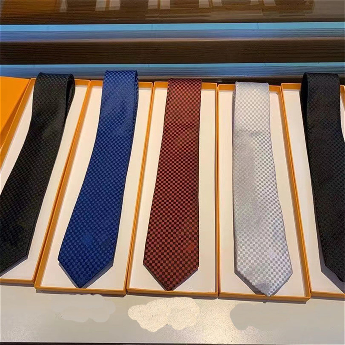 

Luxury New Designer 100% Tie Silk Necktie black blue Jacquard Hand Woven for Men Wedding Casual and Business Necktie Fashion Hawaii Neck Ties With box 136