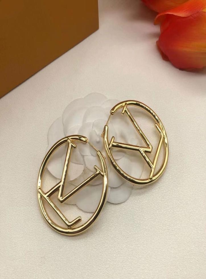 

Hoop Earrings Fashion Stud Big Circle earings designer earring for women Gold Sliver Jewelry party match Valentine039s Day gift8194857
