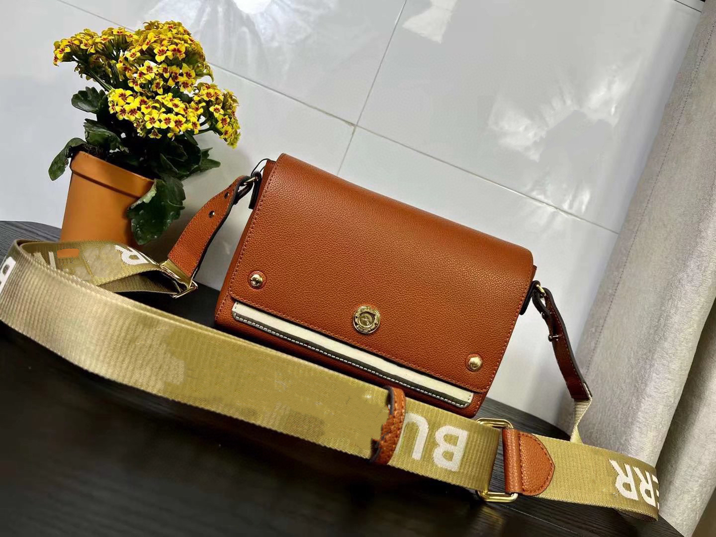 

Evening Bags Shoulderbag Famous Leather Designer Crossbody bag for Men Women Handbag High quality Classic grid Fashion letter Best-selling designer Tote bag, Black