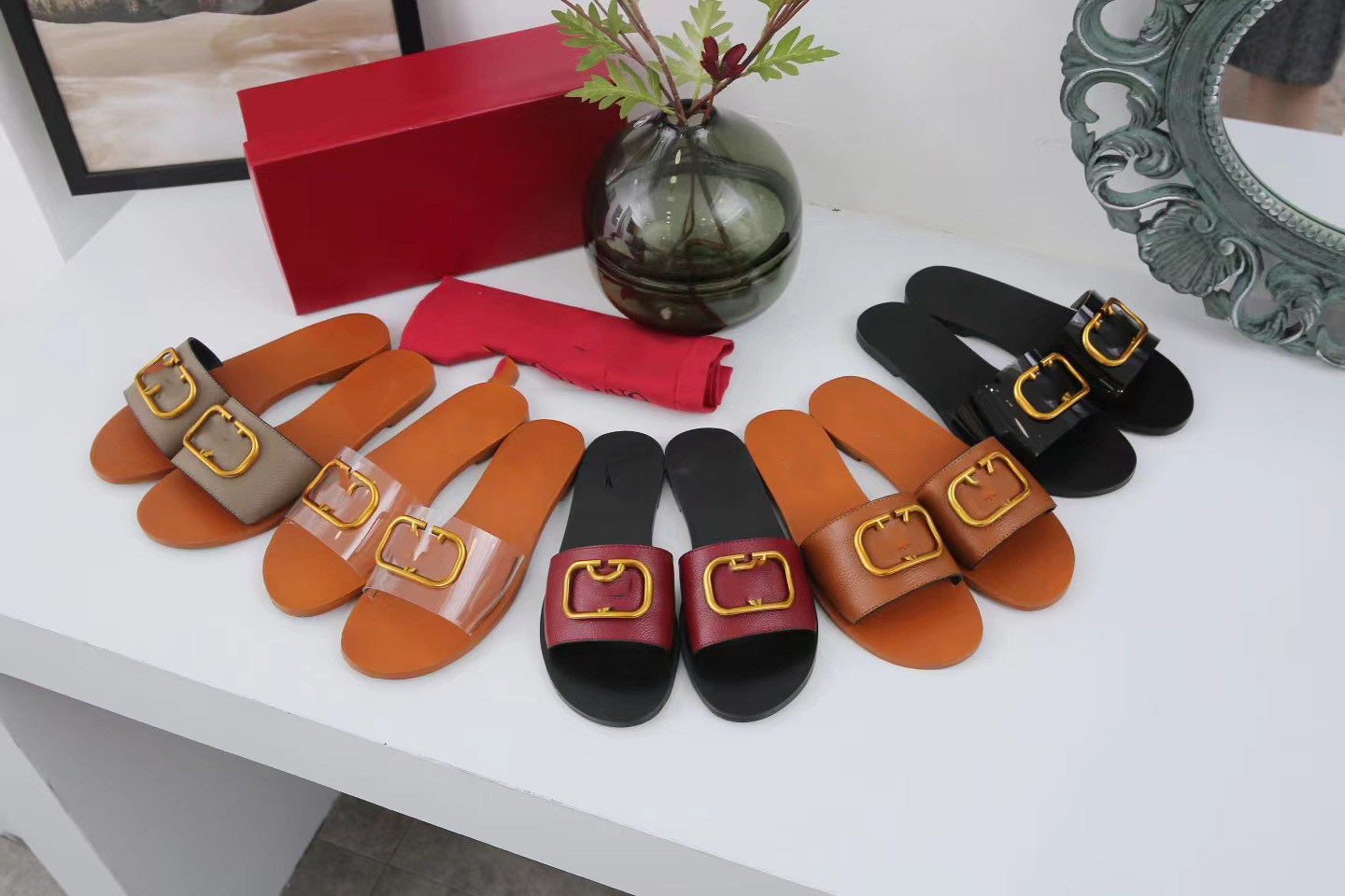 

Big v Metal Buckle Women Sandals Designer Slippers Fashion Summer Womens Flat Beach Sandal Top Quality Luxury Ladies Cool Slides Shoes, Purplish blue