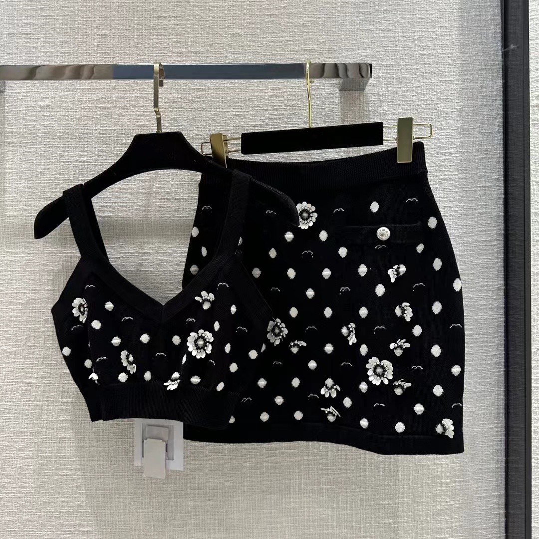 

Two Piece Dress 2023 New Spring Summer spaghetti strap Tops And Skirts Brand Same Style 2 Pieces Sets Women's 0326-1, Black