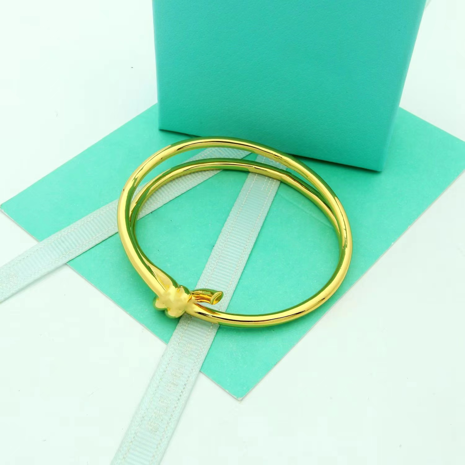 

Fashion Love Bracelet Women's Rose Gold Silver Women's Bracelet Titanium Steel Screwdriver Diamond Luxury Designer Jewelry Women's Men's Bracelet With Original Box 84