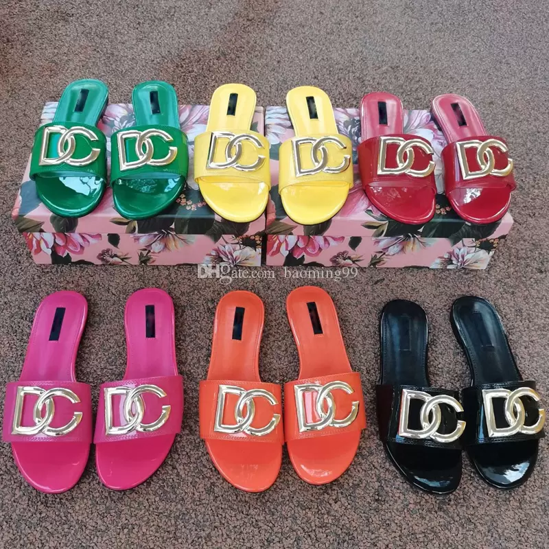 

New custom slipper women Summer slippers DG-designer sandals Dolces & Gabbanas high-quality flat-bottomed loafers ladies with frame flip flop slide Slideshow Met, Gold