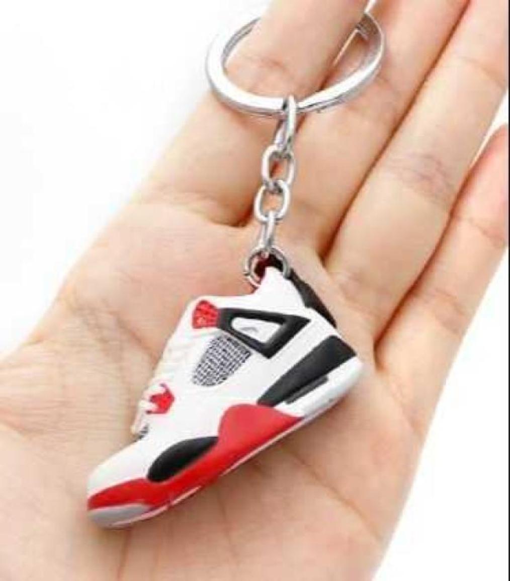 

Keychains Sneakers Keychain Trend Couple Bag Ornament 3D Stereo Mini Basketball Shoes Pendant Car Keyring Y22123427201