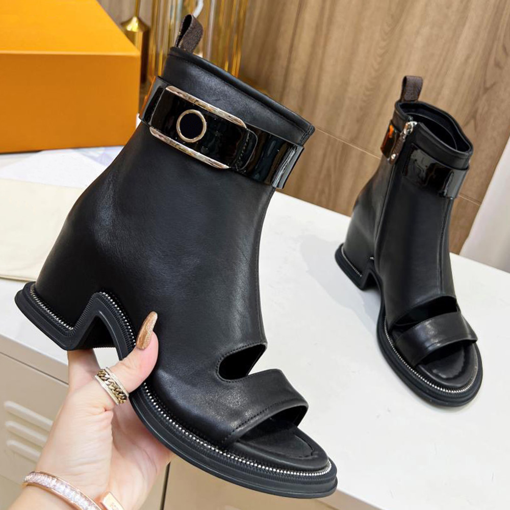 

Popular womens designer sandals short boots spring summer runway style open toe design highlighting the fashion sense heel height of 5cm sandla Large size 42 35, Shipping supplement