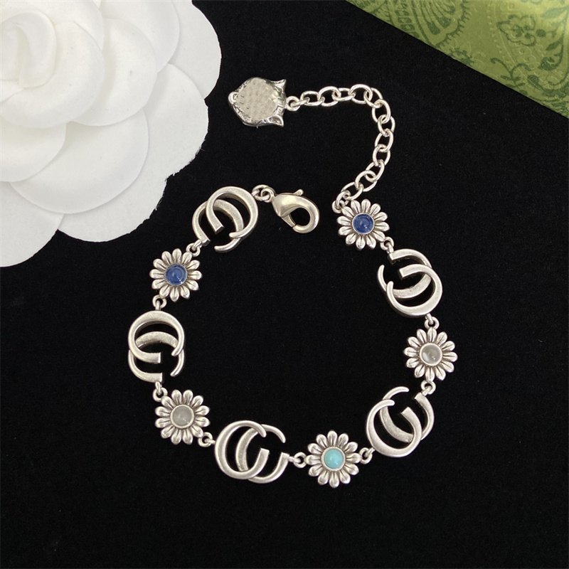 

Chain Floral gem bracelet Fashion design jewelry colored stone bracelet ladies gift