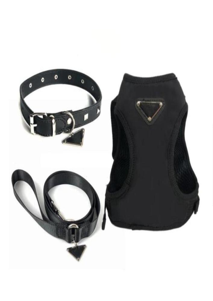 

Stepin Designer Dog Harness and Leashes Set Brand Leather Pet Collar Leash with Handbag Soft Dog Bandana Necktie for Small Medium6976444