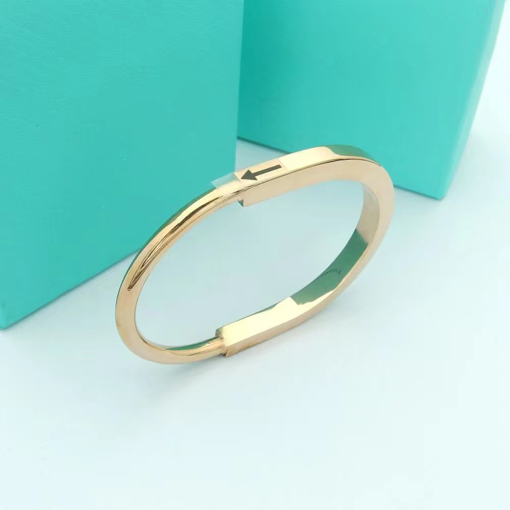 

Fashion Love Bracelet Women's Rose Gold Silver Women's Bracelet Titanium Steel Screwdriver Diamond Luxury Designer Jewelry Women's Men's Bracelet With Original Box 77