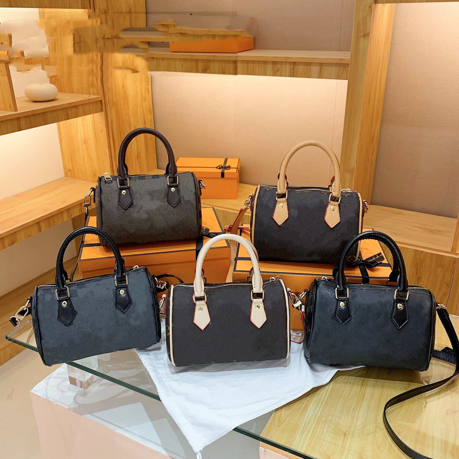 

Designers kids handbag Girls Letter Printed One shoulder Bags Girls Fashion messenger Bag Children woman PU change Purse F025, Brown(this is ps picture)