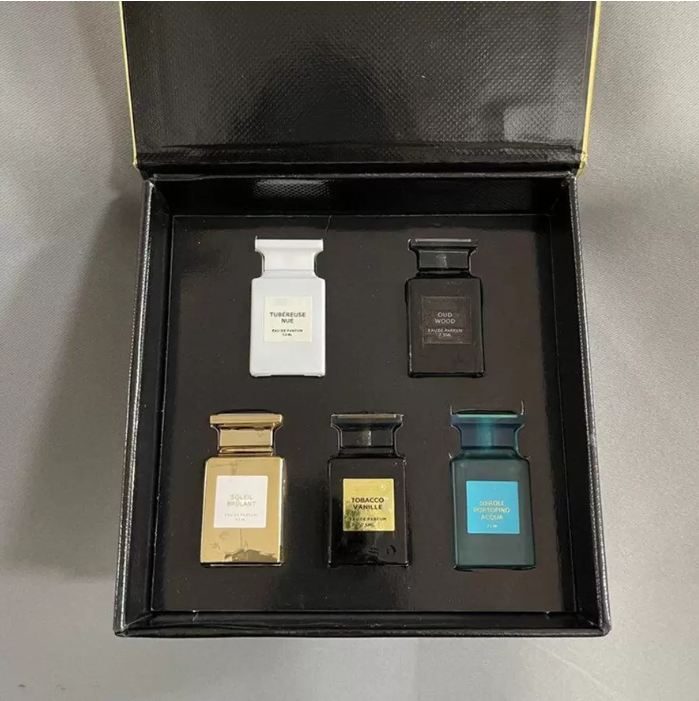 

Perfume Sets Gift Box for Man Woman Perfume Fragrance 4/5 Bottles 7.5ml EDP Oud Wood Lost Cherry Rose Prick Spray Parfum Designer Perfumes Fragrances 4 different style