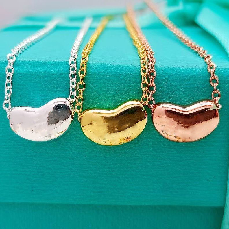 

Luxury Pea Necklace Women Stainless Steel Couple Diamond Pendant Designer Neck Jewelry Christmas Gift Wholesale