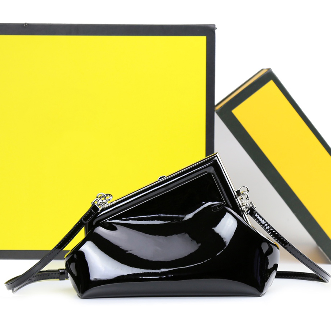 

7A Designer Bag Clouds Handbag Patent Leather Purse Metal Clip Purse Lined Letter Printing, Black