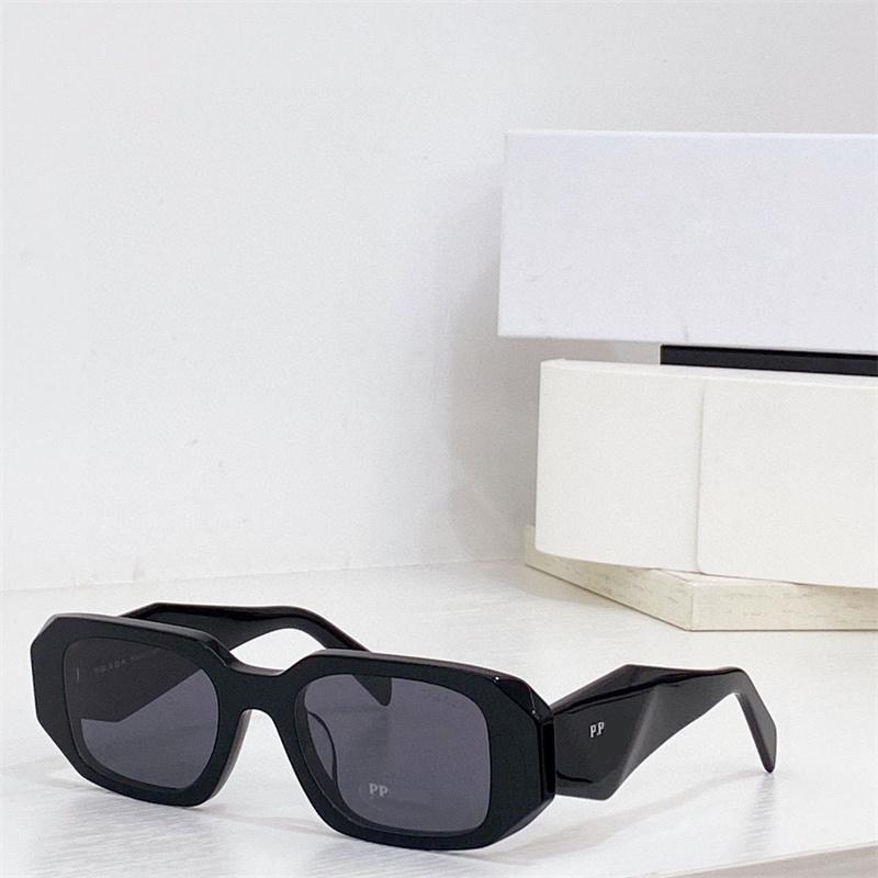 

2023 Designer Sunglasses Classic Eyeglasses Goggle Outdoor Funny Beach retro Sun Glasses For Woman Man Color summer driving Optional Triangular Signature Cat Eye
