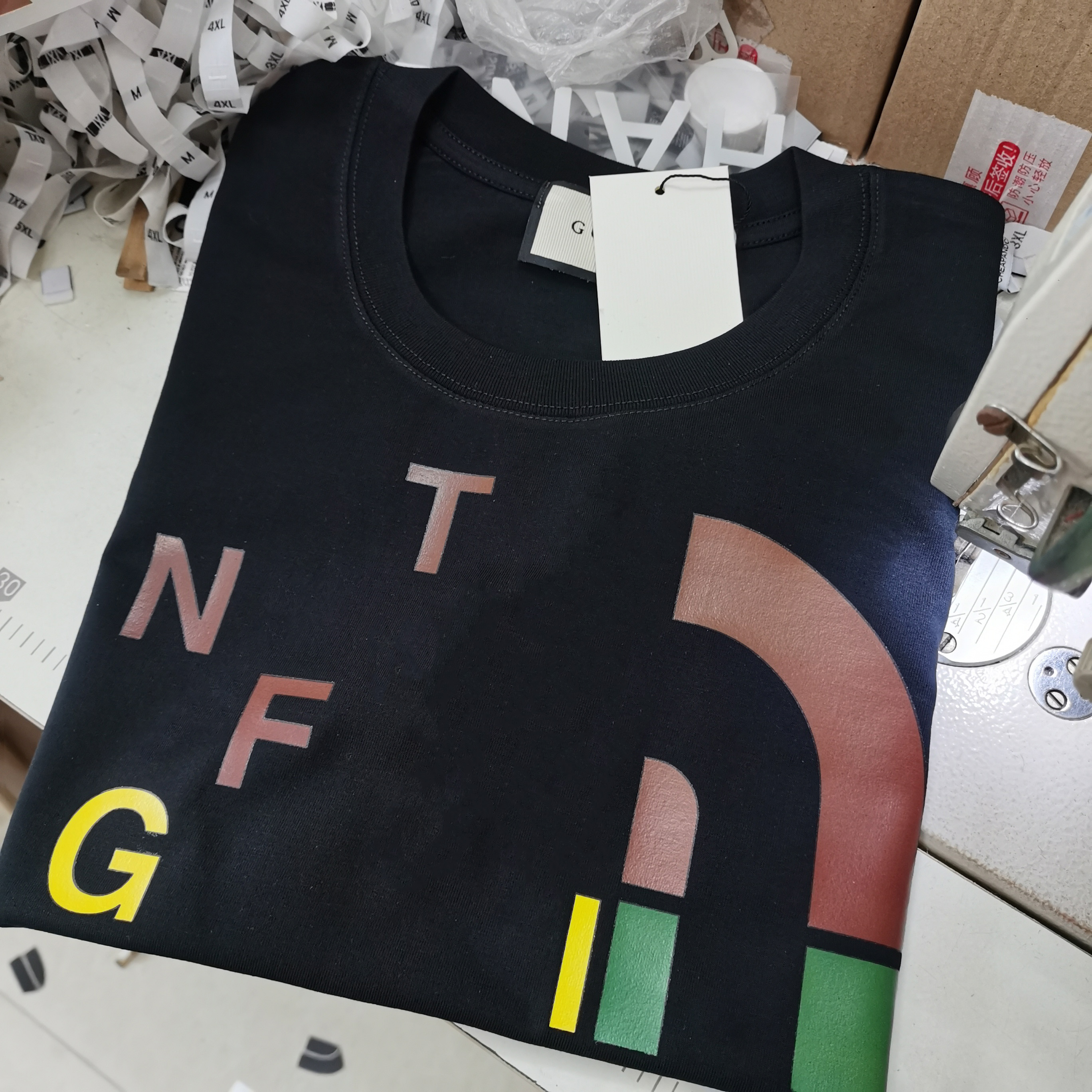 Italie designer marque hommes femmes t-shirt mode impression hommes T-shirts décontracté dessus respirants surdimensionné coton t-shirt mâle à ma