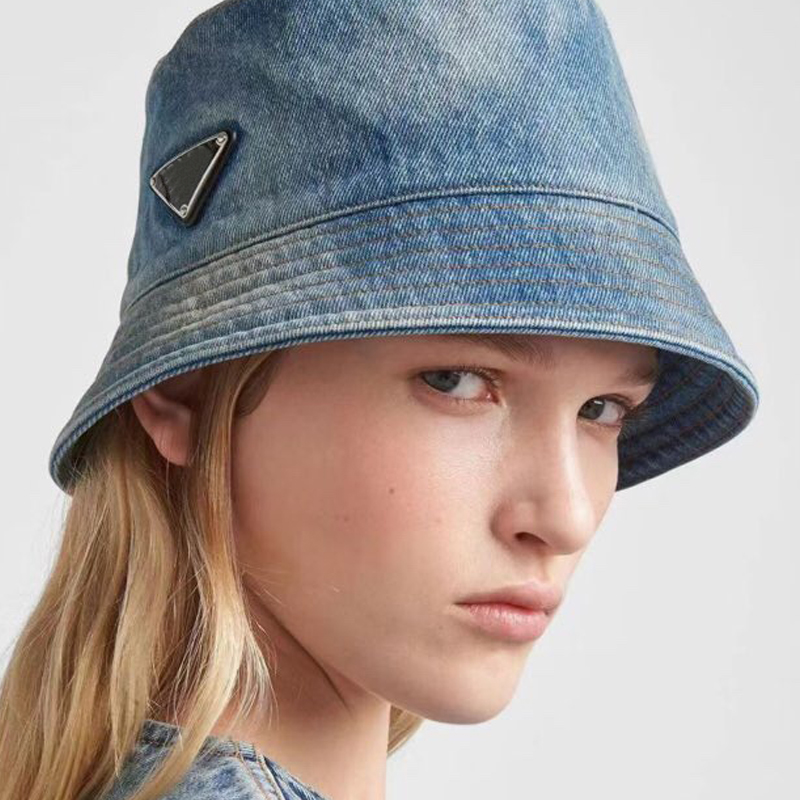 

Luxury Designer Bucket Hat Classic Letters Fashion Many Colors Travel Beach Summer Chapeau, Blue