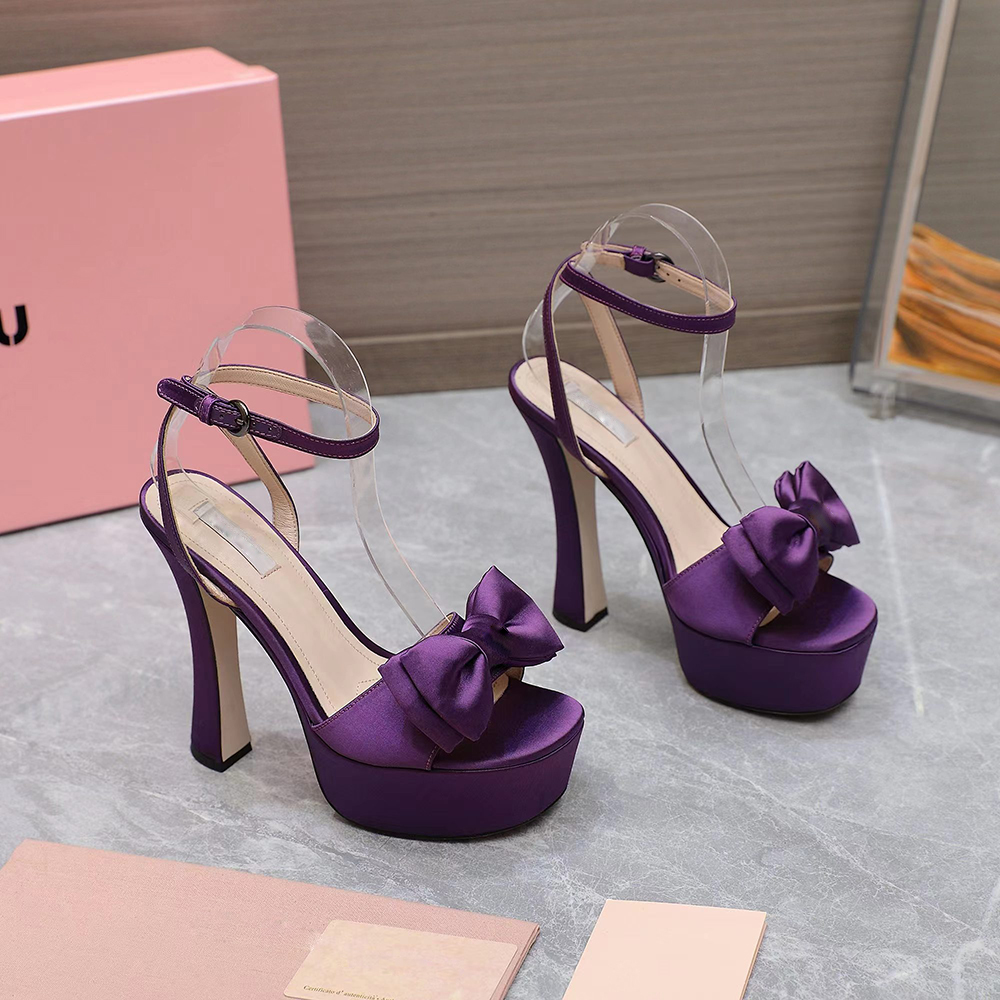

Bowknot decoration Ankle strap sandal Real silk open toe Dress shoes party evening shoes luxury designers women high heeled sandals factory footwear 35-42 With box, Gold