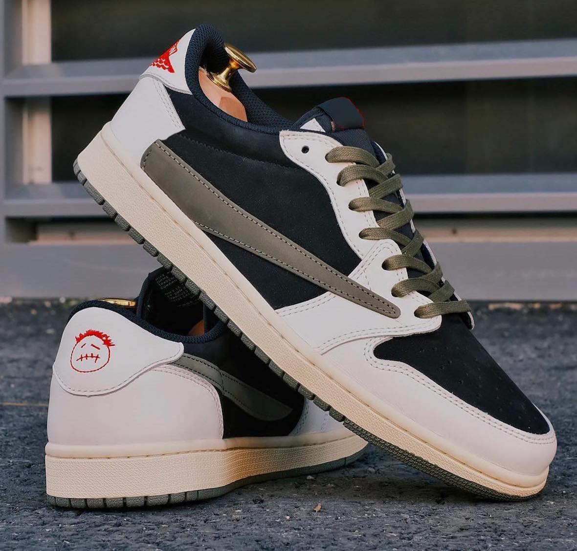 

2023 basketball Shoes Low OG Olive Sail-Black-Medium Olive Outdoor Men Women Sports Sneaker With Box new top