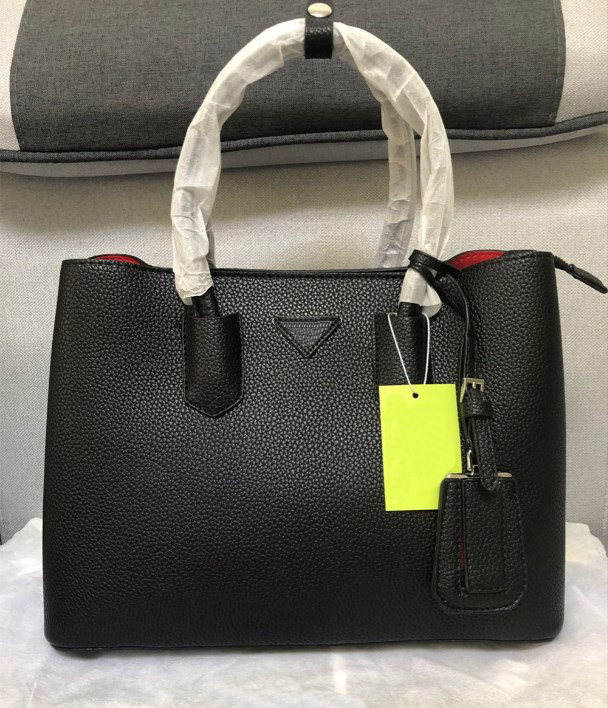 

Luxury totes bag womens designer handbag fashion pu inverted triangle letter with shoulder cross body bags classic lady wallet, White-22cm