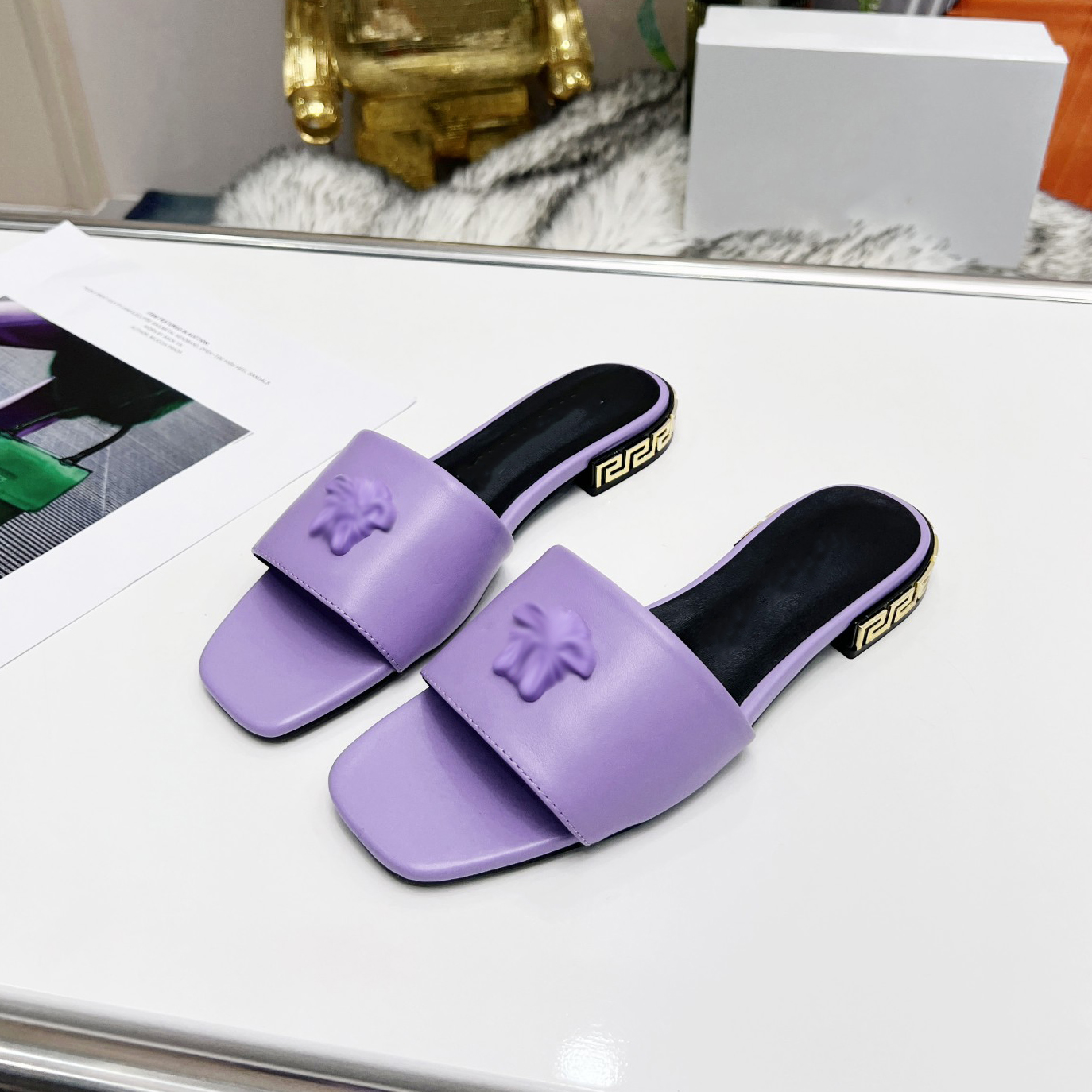 

Designer Sandals Fashion La Medusa Flat Sandals Woman Versage Shoes H Flip-Flops Low Heel Luxury Slippers Leather Slides ghghf