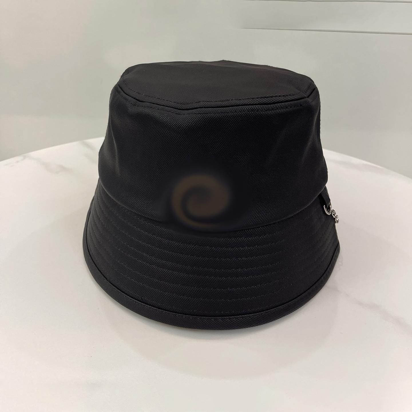 

luxurys designers Bucket Hat fisherman double side wear summer travel essential fashion versatile sunshade 3 colors for men and women, White