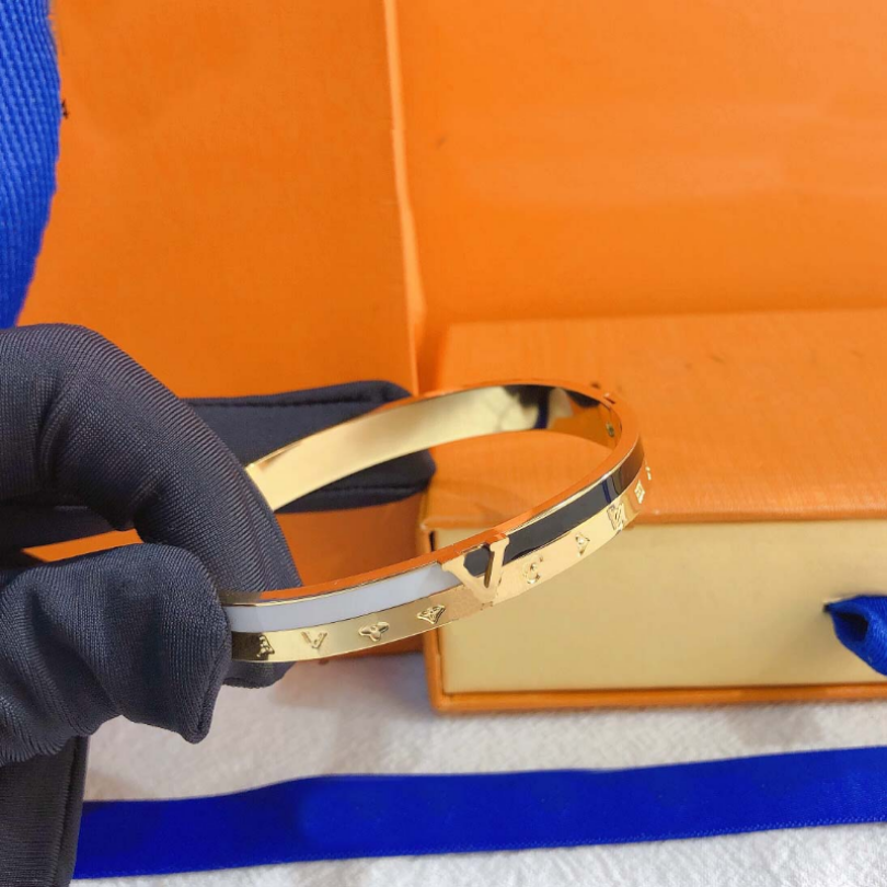 

2023 Designer Bangles Luxury Bracelet Bangle Europe America Fashion Style Black And White Stitching Women Bangle Stainless steel Wedding Love Gift Jewelry