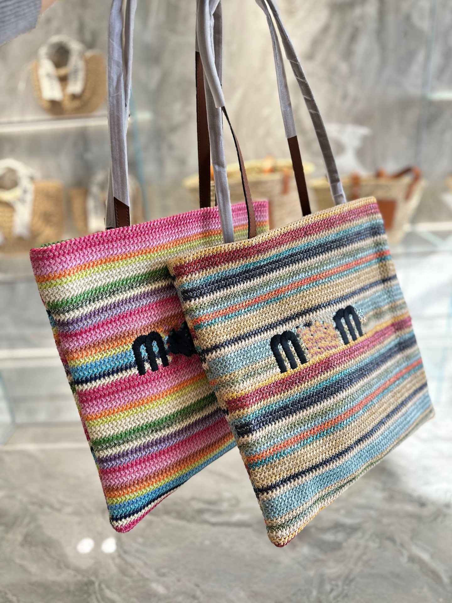 

Beach Bag Rainbow Embroidery Straw Woven Tote Bag Color Stripes Woven into a Super Large Capacity Very Worth Getting Started!, G1