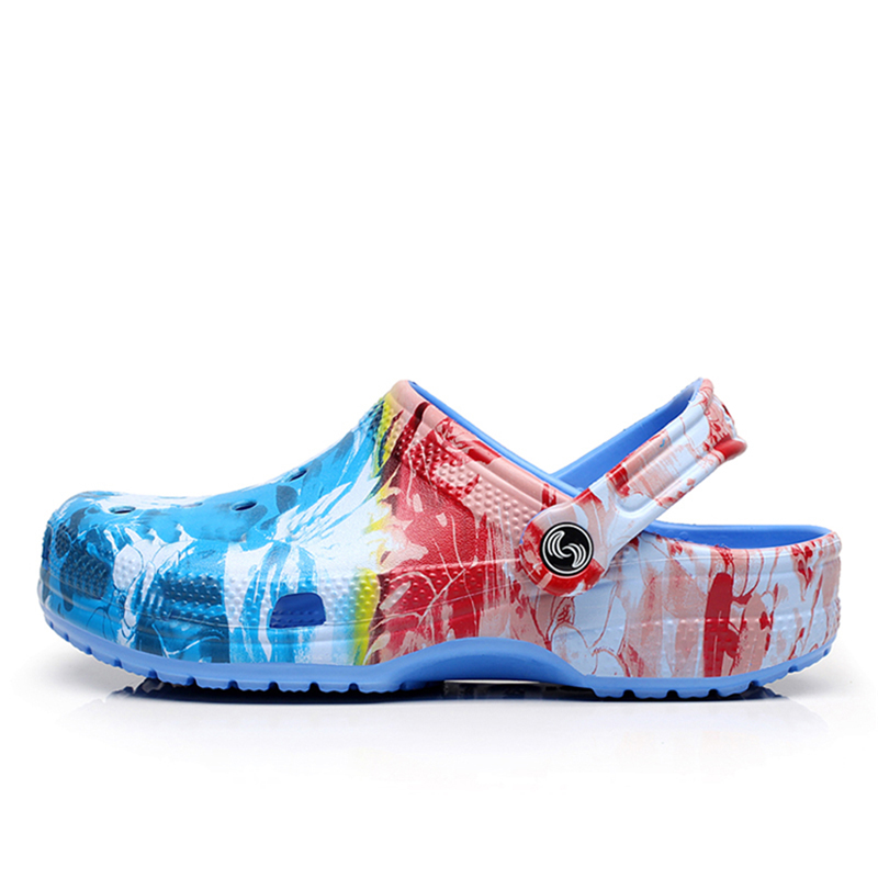 

fashion Slippers Clogs Sandals Slip On Casual Beach Waterproof Shoes black white red camo orange men Classic Nursing Hospital Women slippers designer rubber slides