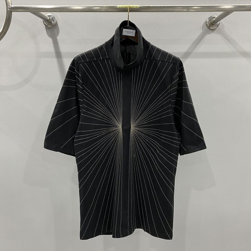 

2023Fashion Brand t shirts Rick Men Tops printed T-shirt Owens Tags Oversized Designer Cotton DARK Embroidered Sun Ray Loose Long T-shirt Men Tops Hiphop Streetwear, Black