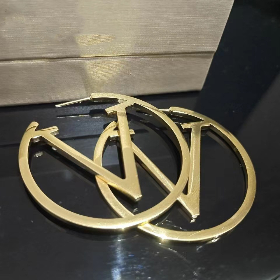 

Fashion Classic Style Letter Designer Stud Earrings Brand Letter Pendant Earring For Women High Quality Jewelry Accessory Gifts