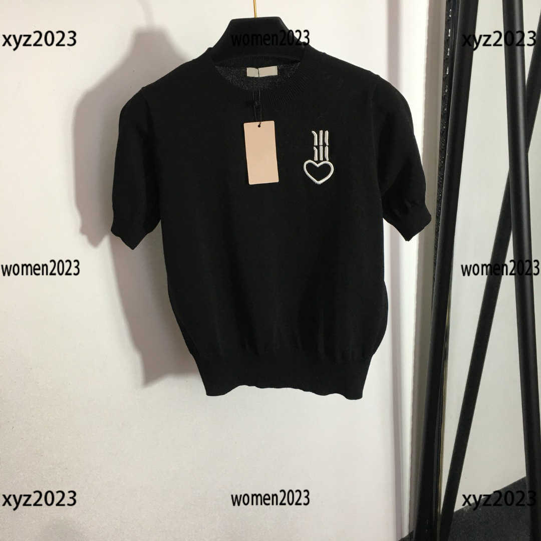 

luxury womens designer clothing Knitted tees Fashion t shirt Size 36-40 Free shipping Stripe design sweater New arrival, White