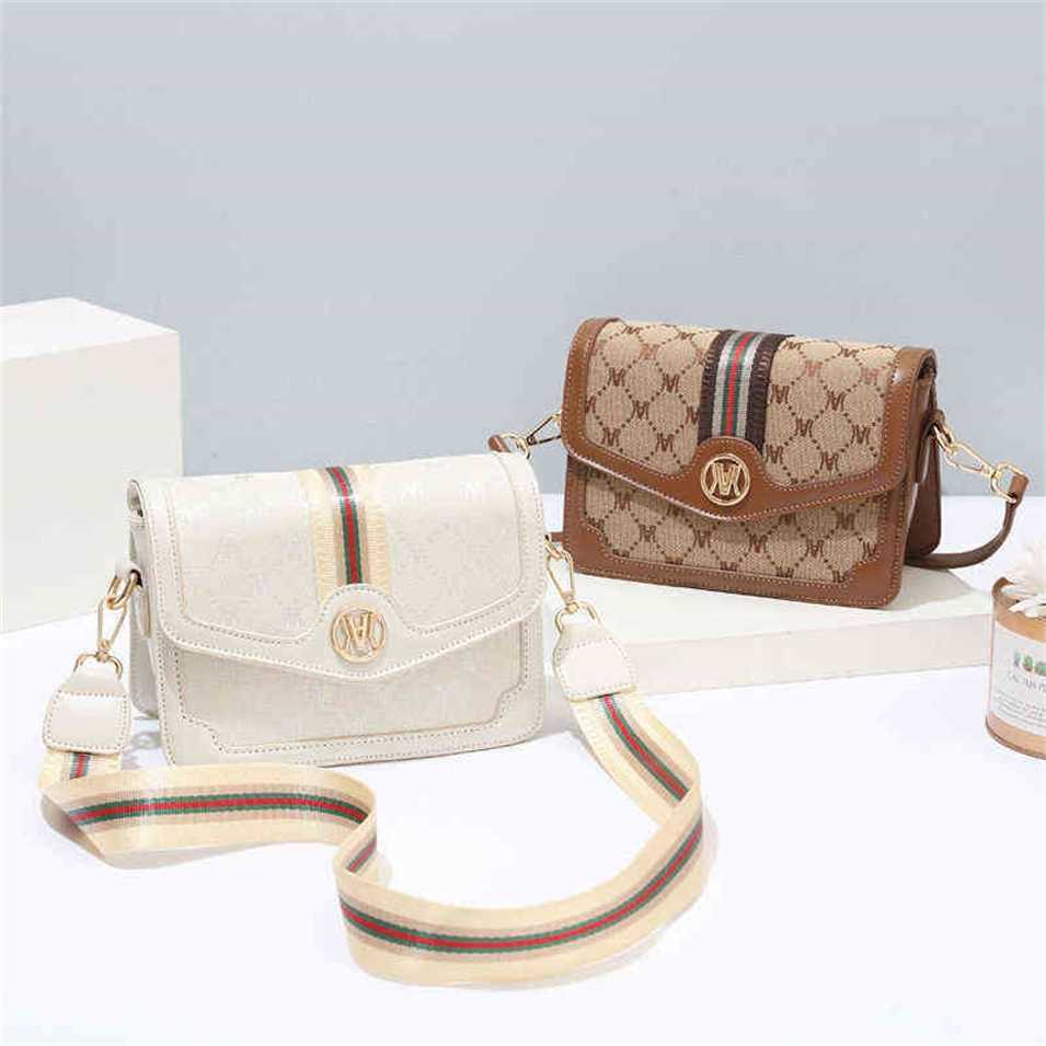 

2023 Designer bag High quality 2023 new messenger women's foreign style broadband small square Korean trendy single shoulder bag, Brown 1