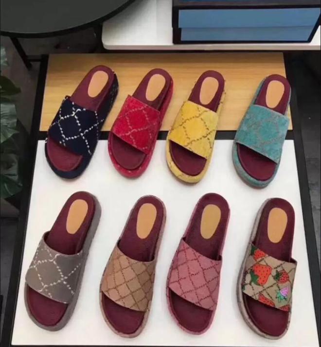 

2022 New Stylist Women Men Slipper Platform Sandals Embroidered Alphabet Slippers Summer Beach Slides Fashion Thick bottom Sandals5483078, Burgundy