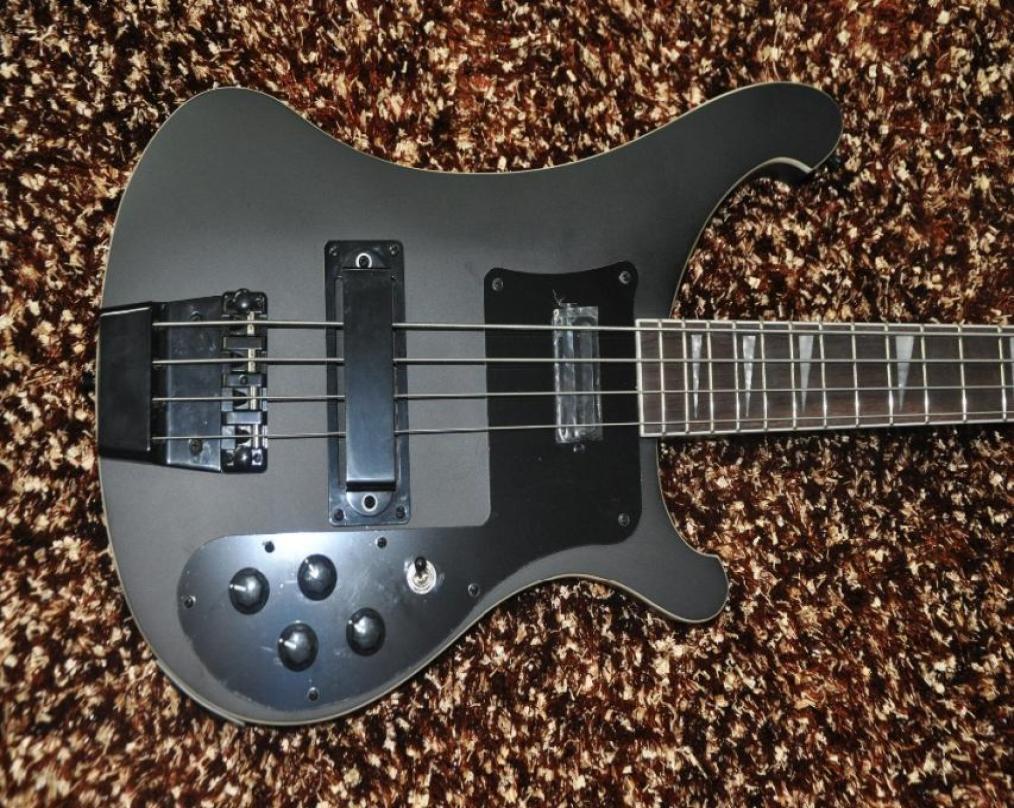 

Custom RICken 4 Strings Matte Black 4003 Electric Bass Guitar Black Hardware Triangle MOP Fingerboard Inlay Top Selling2729877