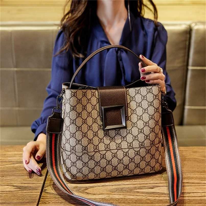 

Designer bag Handbag Leather female Korean versatile large capacity bucket broadband Single Messenger Handbag, M brown with two shoulder straps