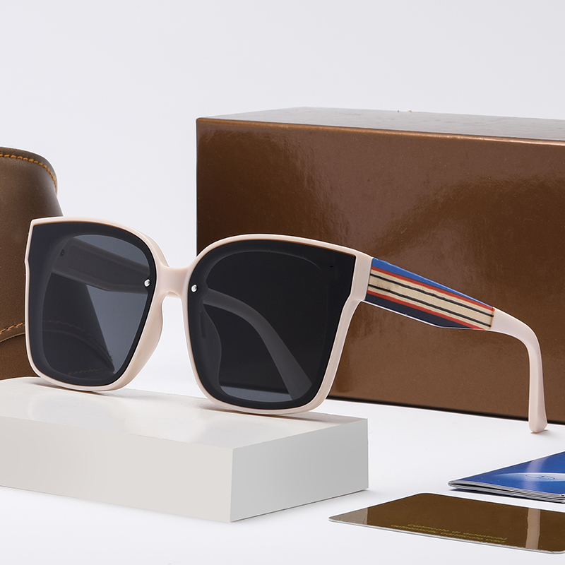 

glasses Designer sunglasses Men women summer glasses senior fashion luxury lens G letters With box 6 kinds of choice