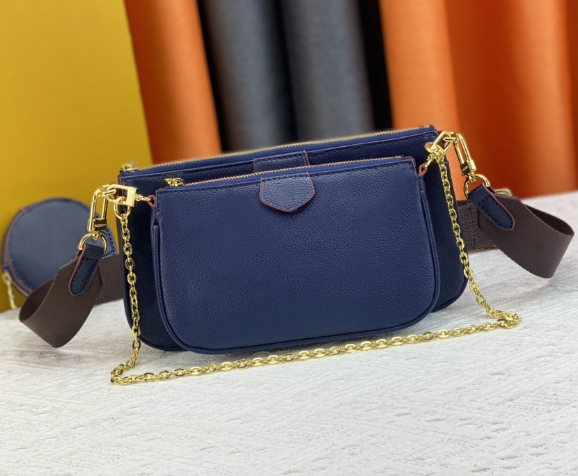 

Fashion designer crossbody bag luxury mini 3-piece set handbags womens leather chains cross body bags embossed monograms Favorite ladies Make-up purse Top-quality, 44823#embossed monogrames
