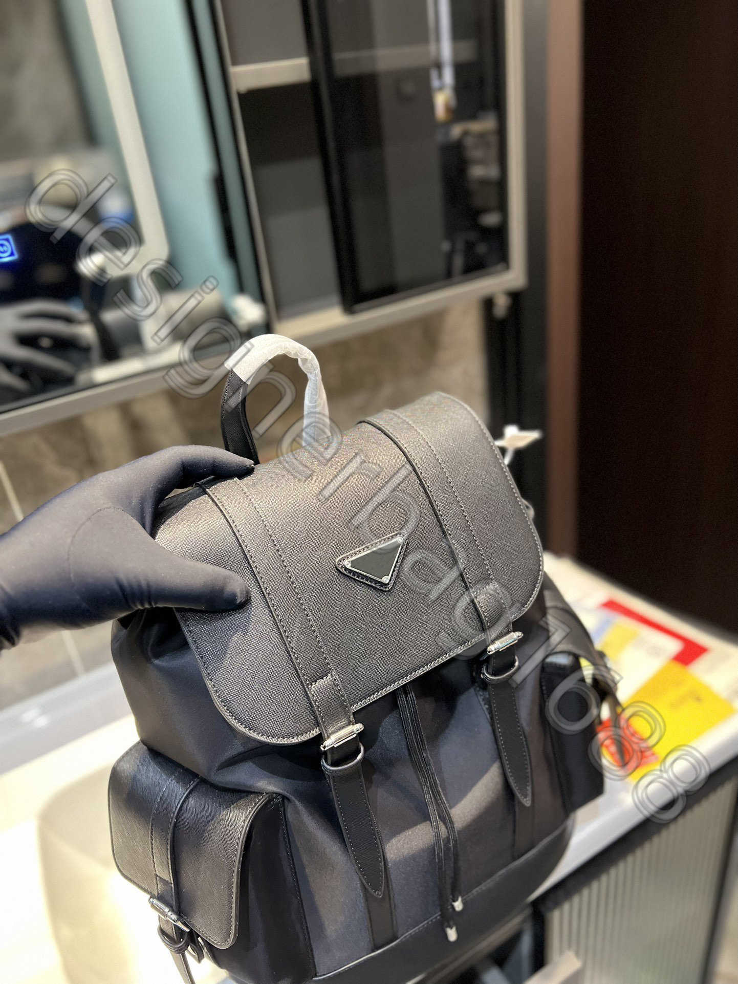 

Explorer designer backpack nylon Large capacity internal multi-layer Popular sumptuous Gift Designer Handbags backpack The Tote bag Totes Purses New Fashion, Advisory service