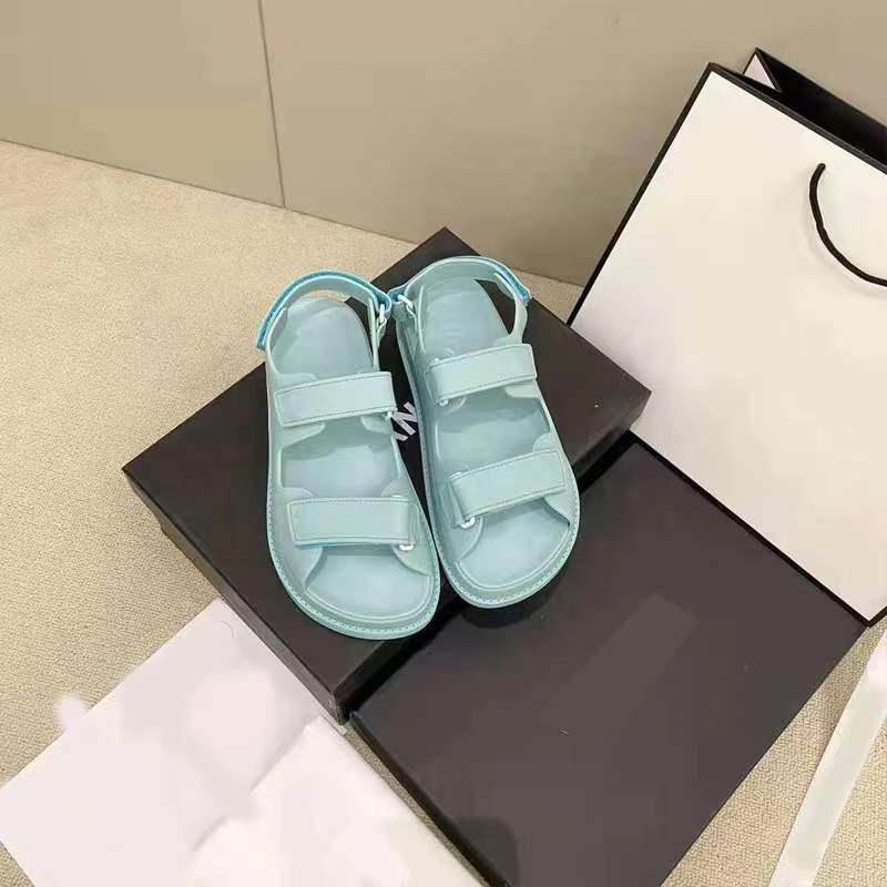 

Designers Slides Women Sandals Boutique Travel Simple noble Thick bottom Lambskin Suede Fashion Sexy ladies hollow casual Sandals Designer shoes wholesale, Red