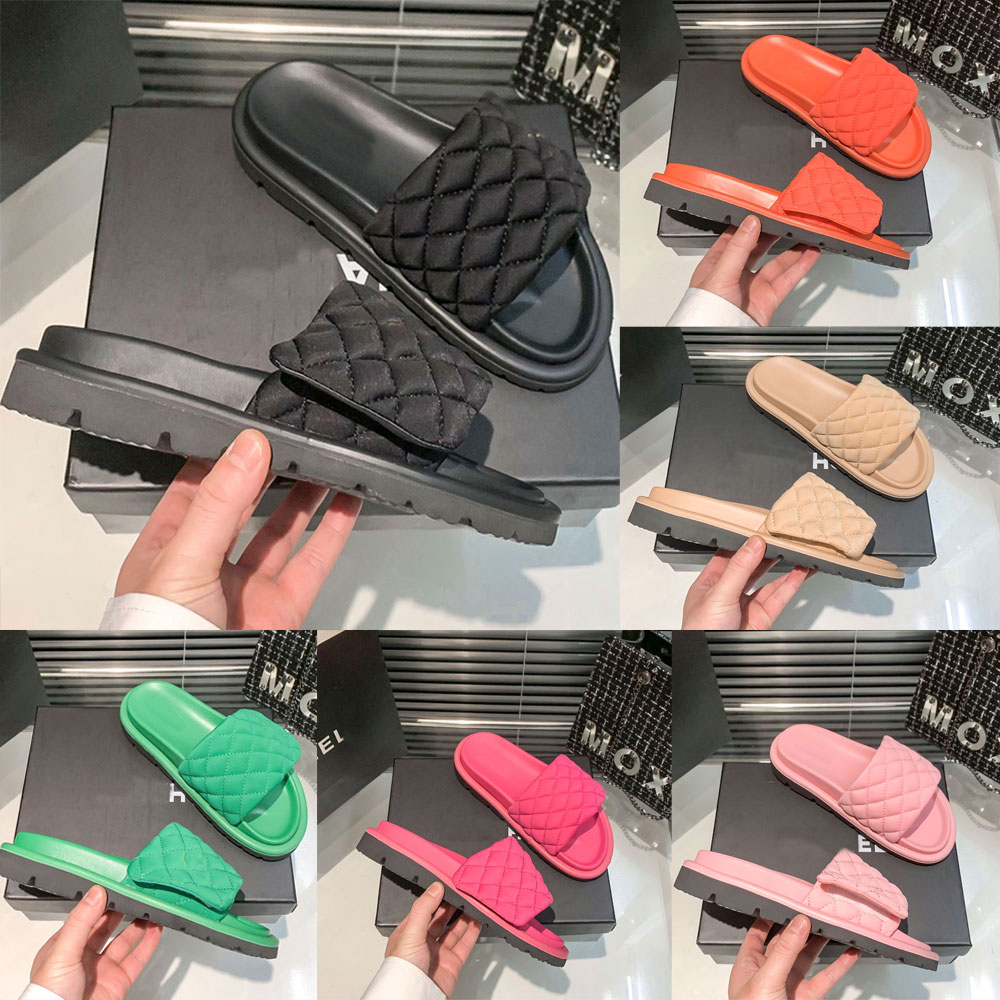 

Slipper Slides Designers Pool Pillow Mules channel Men Women Sandals Flat Comfort Mules Padded Front Strap Slippers Fashionable Easy-to-wear Style Slides