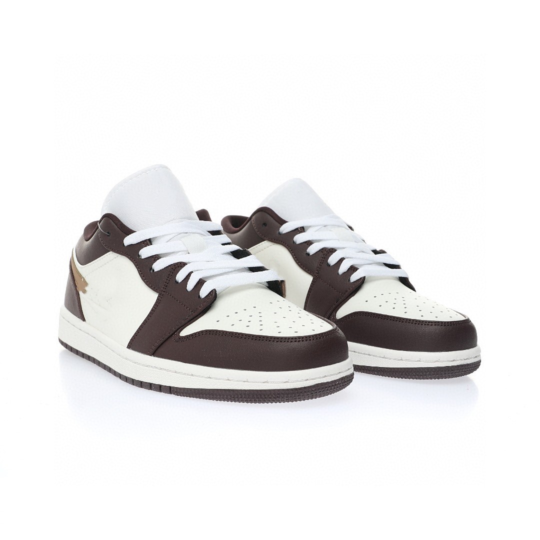 

Basketball Designer Shoes 1S WMNS Mocha Sail Brown High Quality Sports Sneakers With Original Box