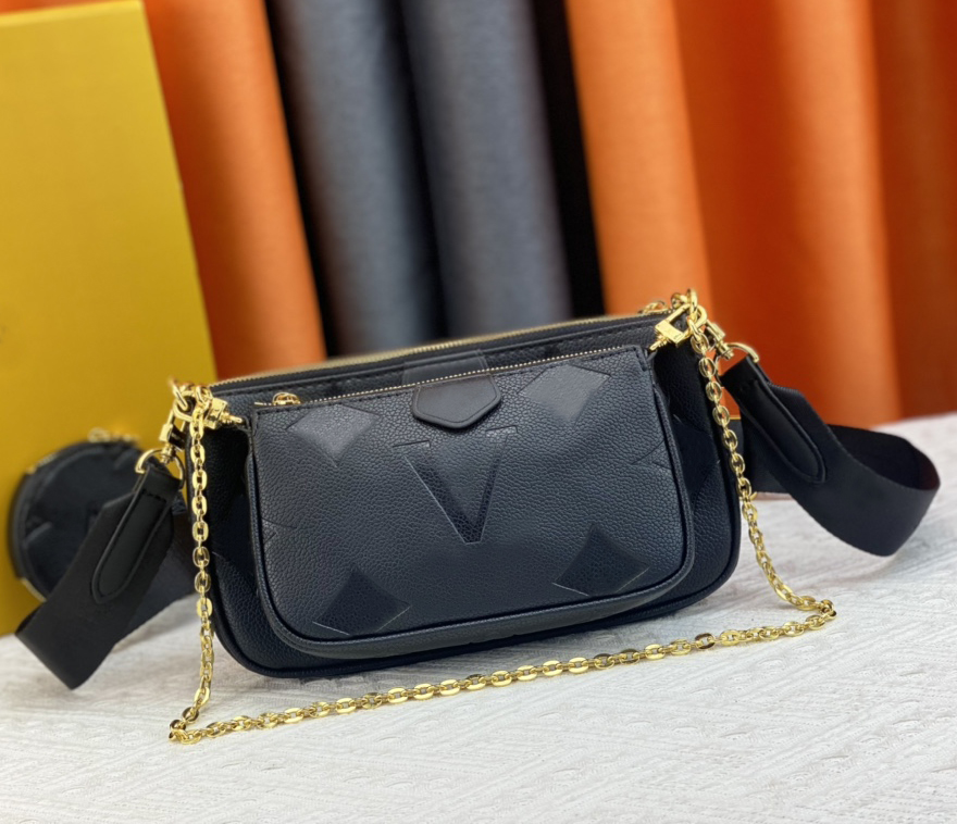 

Fashion designer crossbody bag luxury mini 3-piece set handbags womens leather chain cross body bags embossed flower letter Favorite lady Make-up purses Top-quality, 44823#embossed monogrames